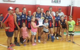Imagen de El �Maxi� Voley de Talleres sali&oacute; 2do en un torneo en Casilda