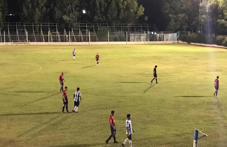 El "Gato" no pudo sumar en La Estancia Verde.