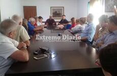 Esta mañana el intendente Esper recibió al Concejo y a referentes de salud local.