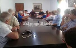 Esta ma&ntilde;ana el intendente Esper recibi&oacute; al Concejo y a referentes de salud local.