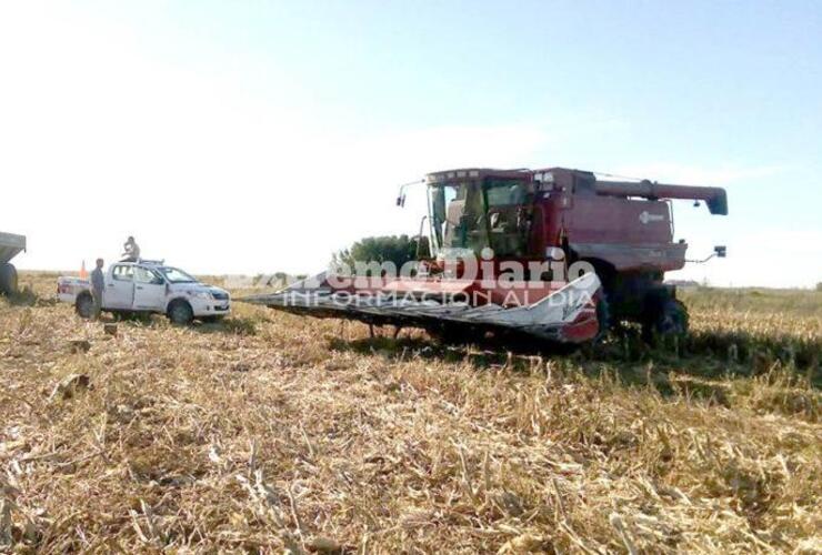 Literalmente lo aplastó. Fue un accidente laboral que ocurrió ayer en la localidad de Fuentes.