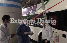 Los choferes presentan documentaci&oacute;n a los policias