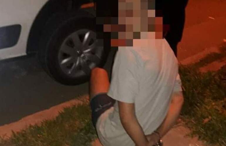 Imagen de Incumplimiento de la cuarentena: Sali&oacute; en bicicleta a fumar un cigarrillo y fue arrestado