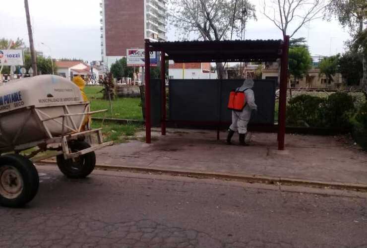 Imagen de Desinfecci&oacute;n de garitas de colectivos