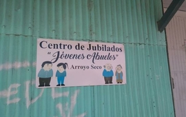 Imagen de Entrega de bolsones de PAMI y campa&ntilde;a solidaria de j&oacute;venes para abuelos