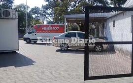 Luego del accidente, el hombre de Arroyo Seco fue trasladado por el SIES a Rosario en c&oacute;digo rojo.