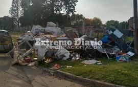 El material se encuentra en un espacio publico.