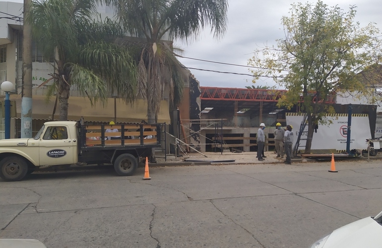 Imagen de UOCRA inspeccion&oacute; la obra de Belgrano al 600