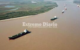 El derrumbe en el Km 390 del r&iacute;o Paran&aacute; est&aacute; generando congestionamiento de barcos.