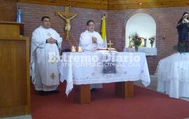 La misa especial se transmiti&oacute; via internet para sus fieles.