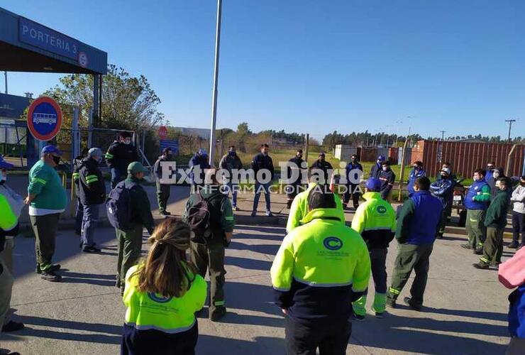 La asamblea se repetirá mañana jueves.