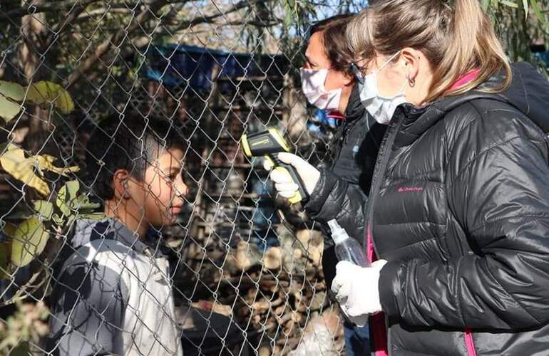 Personal de salud recorrió las casas del barrio