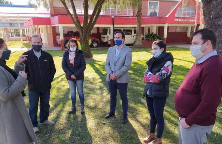 Imagen de El Sub Secretario de Acceso a la Salud Provincial Guillermo Rajmil visitó el Cottolengo