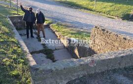 Autoridades provinciales recorrieron los canales con el presidente comunal