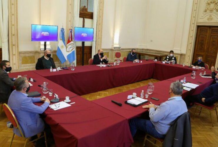 Imagen de La provincia autorizó las reuniones familiares y las actividades deportivas individuales