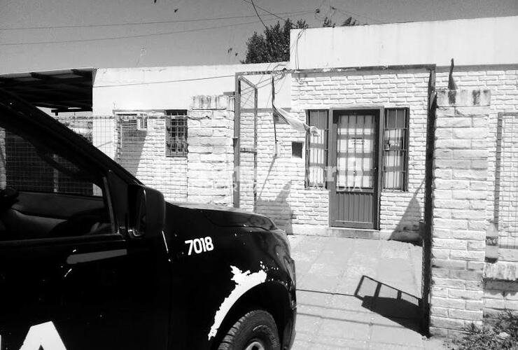 Comando lo detuvo y lo llevó a la comisaría.