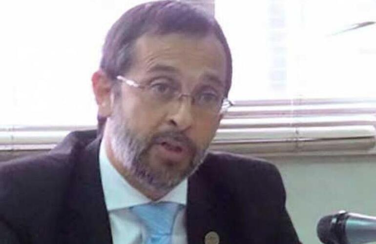 Imagen de Juntan m&aacute;s de 798.000 firmas para pedir el juicio pol&iacute;tico al fiscal de Chubut Fernando Rivarola