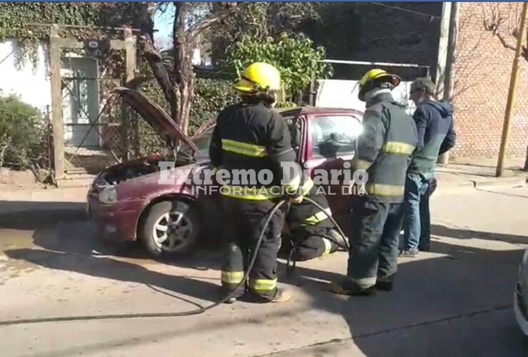 Imagen de 25 de Mayo al 200: Principio de incendio de un automóvil