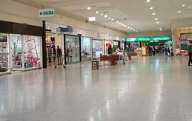 Los bares de los shoppings se limitar&iacute;an al �take away�.