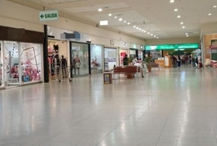Los bares de los shoppings se limitarían al take away.