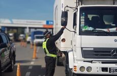 Continúan los controles sanitarios en límites con Buenos Aires y Chaco.
