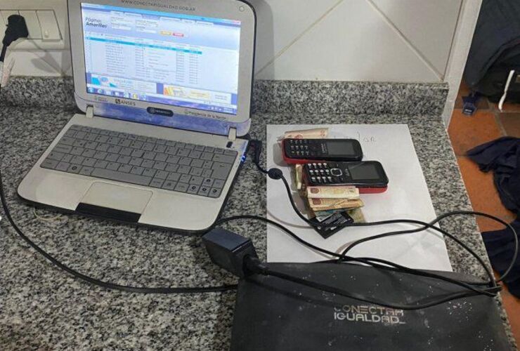 Imagen de Ocho detenidos en Roldán por estafas telefónicas