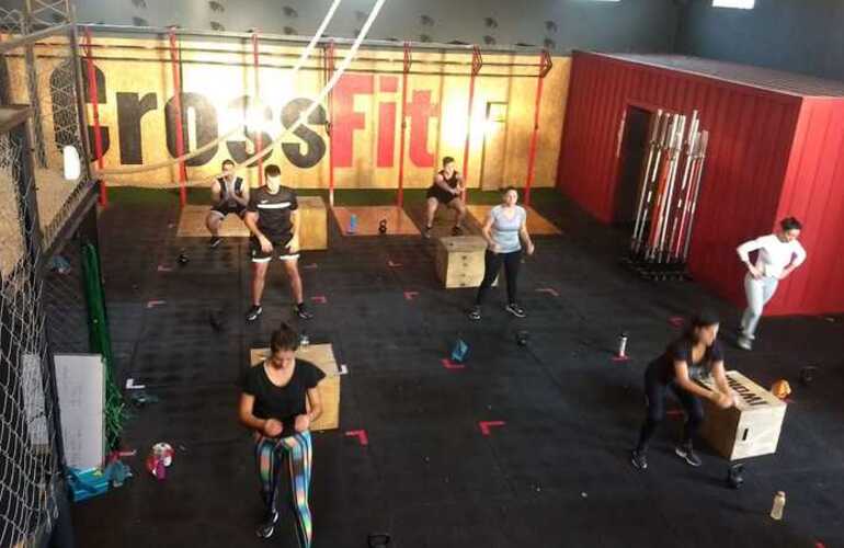 Iwoka Fitness, es uno de los gimnasios que cerrará por ahora.