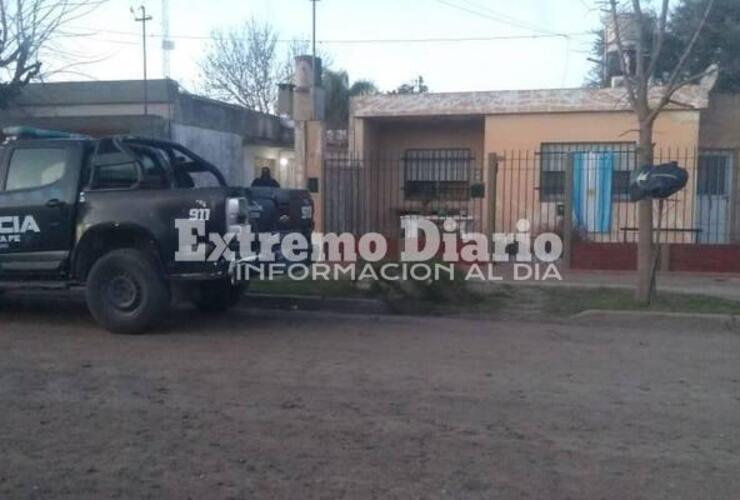Imagen de Cavour al 700: La policía se presentó en la casa de una mujer por infracción al aislamiento