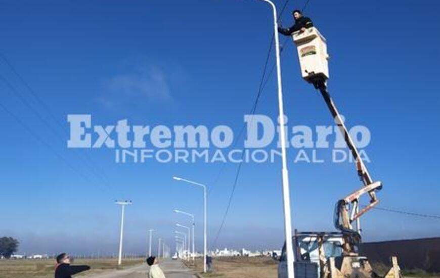 Imagen de La Municipalidad repuso el cable robado del ingreso a Don Alejandro