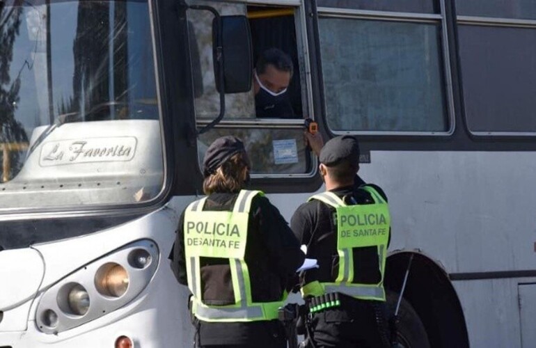Uno de los controles en el ingreso a Villa Constitución. (Facebook Municipalidad Villa Constitución) Uno de los controles en el ingreso a Villa Constitución. (Facebook Municipalidad Villa Constitución)