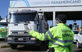 Imagen de Por el fin de semana largo, intensifican controles en ingresos a Santa Fe
