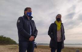 Ginner y Ferri en la costa.