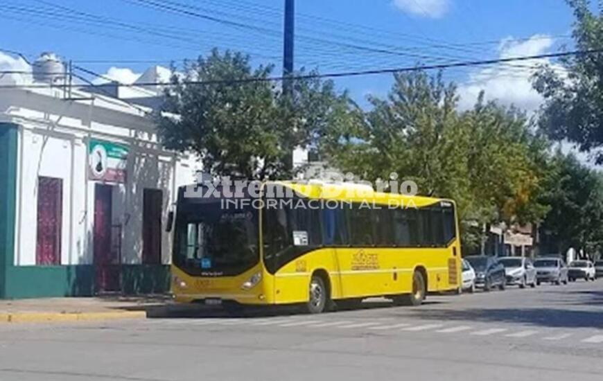 Imagen de El paro de colectivos sigue hasta el mi&eacute;rcoles