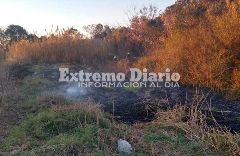 Bomberos Voluntarios trabajaron en el lugar.