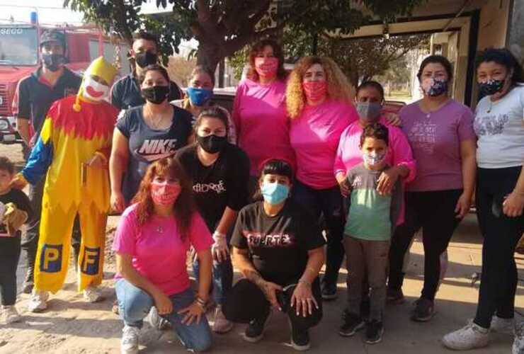 Se sumó a la actividad Reinas Tejedoras y Bomberos Voluntarios