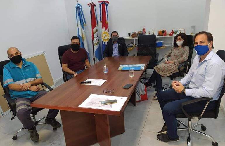 El encuentro se dió en la sala de reuniones de la Comuna.