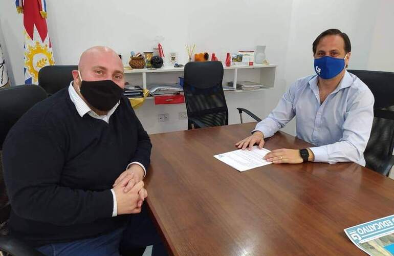 Imagen de Ferri recibió al Director del PAMI Julián Polinesi