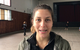 La profe Ayel&eacute;n Arevalo en plena clase.