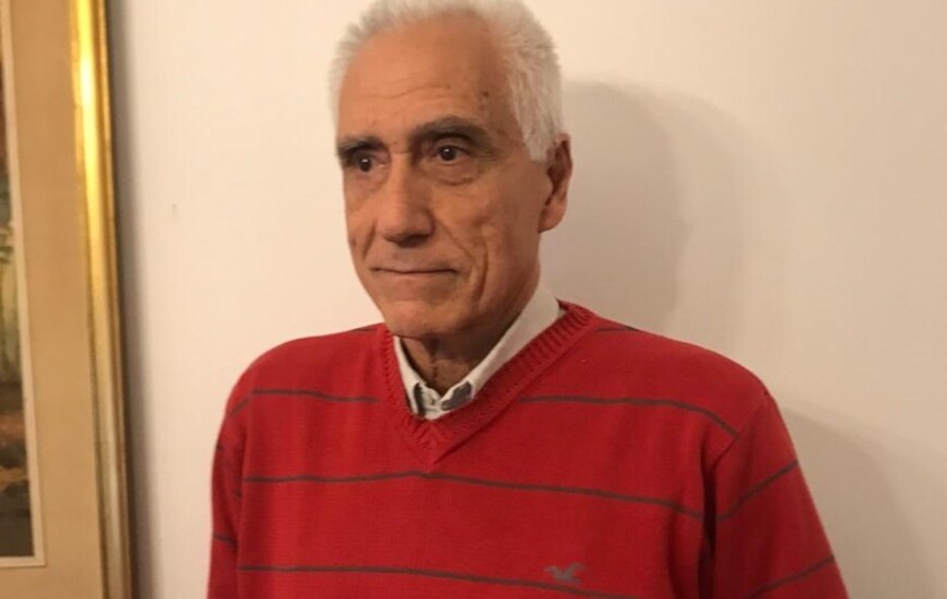 Medico Pediatra, Director del Centro de Salud "Eva Per&oacute;n" de Fighiera