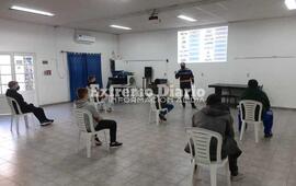 Imagen de Capacitaci&oacute;n para licencias de conducir en el sum del centro cultural