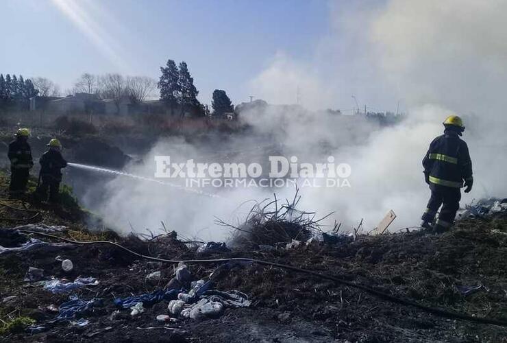 Imagen de Incendio en una cava ubicada en el ingreso norte