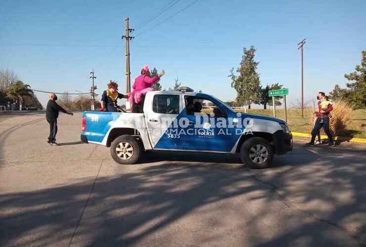 Imagen de En Uranga repartieron regalitos a los más peques