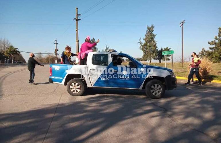 Imagen de En Uranga repartieron regalitos a los más peques