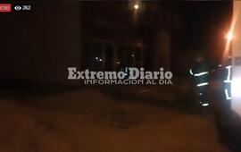 Imagen de Principio de incendio en una agencia de veh&iacute;culos