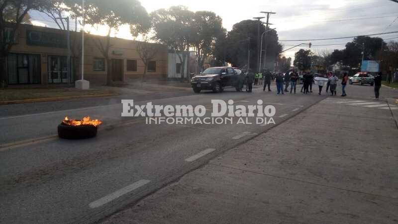 Vecinos volver&iacute;an ma&ntilde;ana a juntarse en el mismo lugar.