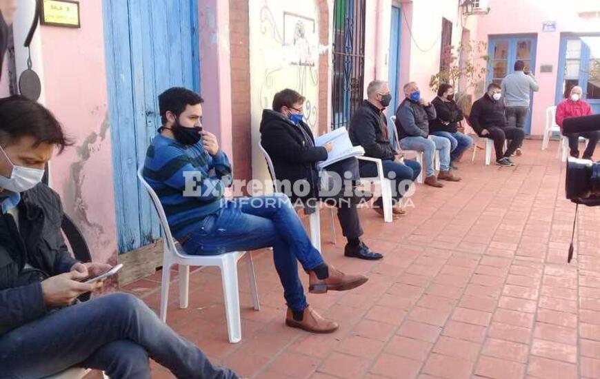 La reuni&oacute;n se llev&oacute; a cabo en el centro cultural