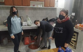 Imagen de Tercera jornada solidaria entre Talleres y Tu Eres Digno