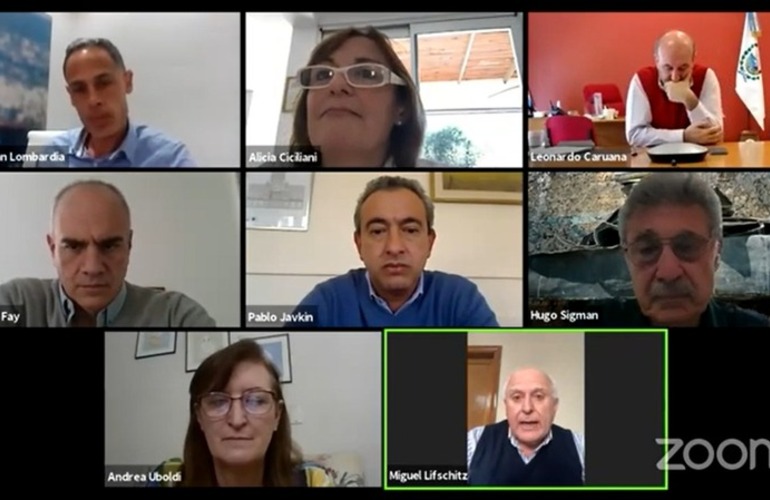 Imagen de Lifschitz: &acute;La bioeconomia vinculada a la salud tiene un gran potencial en argentina&acute;