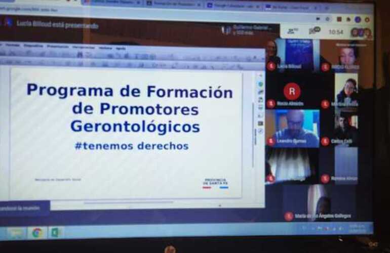 Imagen de Postulantes de nuestra ciudad participaron de la primera clase del programa provincial de formación de promotores gerontológicos