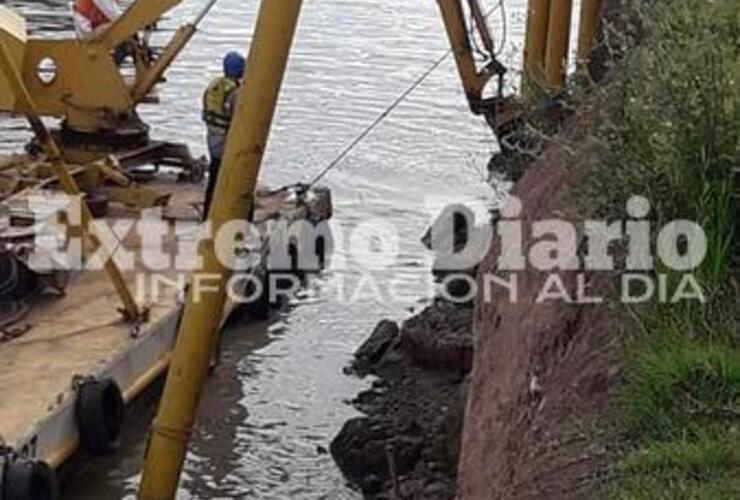 Está realizando un importante movimiento de suelo sobre el arroyo Seco